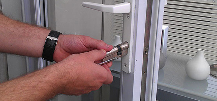 Commercial Door Lock Repair in Guadalupe
